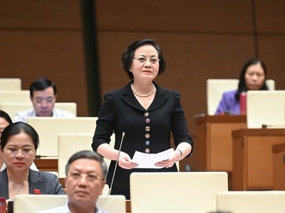  Bộ trưởng Bộ Nội vụ Phạm Thị Thanh Trà phát biểu.