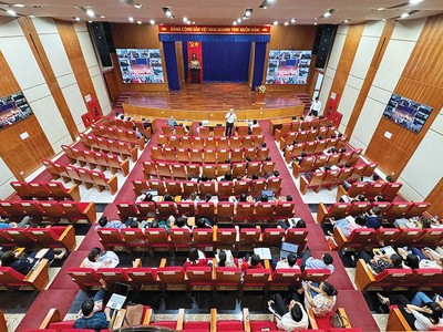 Hoạt động tuyên truyền, tổ chức đào tạo, hướng dẫn sử dụng các hệ thống cho cán bộ đăng ký kinh doanh mới và các đối tượng liên quan khác được tổ chức liên tục 