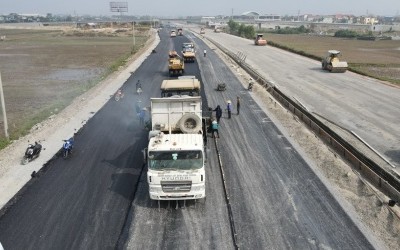 Doanh nghiệp Xuân Trường thi công cao tốc Cao Bồ - Mai Sơn. 