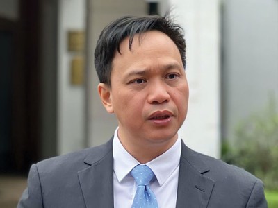 TS. Nguyễn Quốc Việt, chuyên gia chính sách công, nguyên Phó Viện trưởng Viện Nghiên cứu Kinh tế và Chính sách, Trường đại học Kinh tế, Đại học Quốc gia Hà Nội