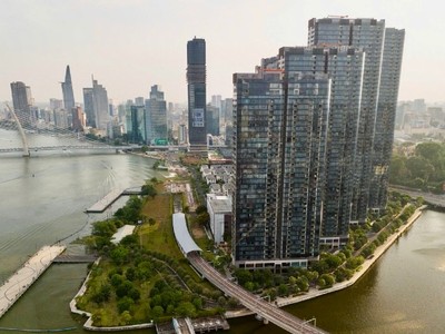 Bất động sản được coi là món đồ hàng hiệu trong mắt giới siêu giàu. Ảnh: Lê Toàn