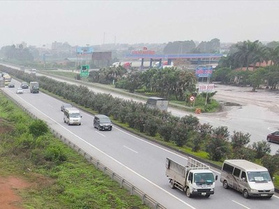 Một đoạn cao tốc Hà Nội - Bắc Giang (ảnh: Trần Tuấn).