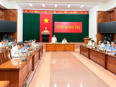 Toàn cảnh cuộc họp.