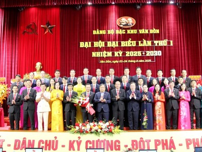 Đưa Đặc khu Vân Đồn trở thành trung tâm kinh tế biển đa ngành, xanh, hiện đại, thông minh 