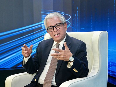 Ông Phạm Quang Vinh, nguyên Thứ trưởng Bộ Ngoại giao. Ảnh: Chí Cường 