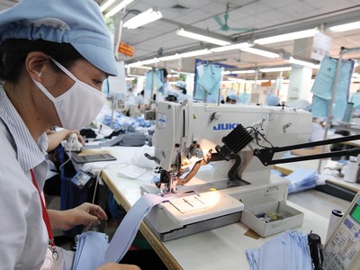 Doanh nghiệp thuộc nhiều ngành hàng như dệt may, thủy sản, gỗ đã và đang nỗ lực đa dạng hóa thị trường xuất khẩu 