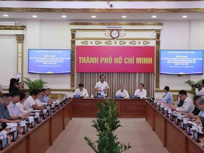 Nhiệm kỳ 2025 - 2030, TP.HCM dự kiến tốc độ tăng trưởng GRDP bình quân khoảng 10%/năm. Ảnh: Trọng Tín