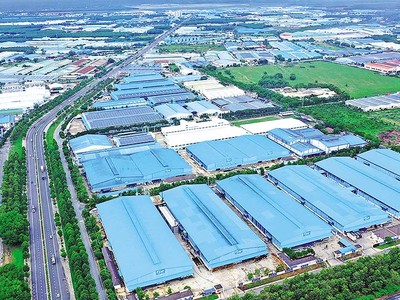 Việc mở rộng địa giới đơn vị hành chính giúp các tỉnh có thể quy hoạch thêm nhiều khu công nghiệp mới 