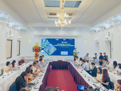 Toàn cảnh Hội thảo “Hoàn thiện pháp luật đất đai tạo động lực phát triển trong kỷ nguyên số”.