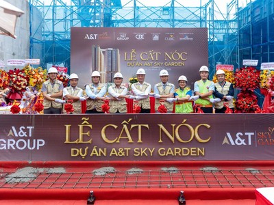 Lễ cất nóc dự án căn hộ A&T Sky Garden đã diễn ra trong không khí vô cùng hứng khởi khi vượt tiến độ 30 ngày so với kế hoạch