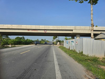 Thi công cầu vượt trên tuyến cao tốc Châu Đốc - Cần Thơ - Sóc Trăng