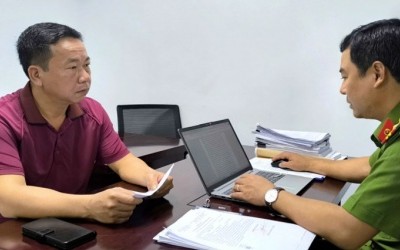 Bị can Nguyễn Văn San tại cơ quan công an. Ảnh: Công an tỉnh Bắc Ninh