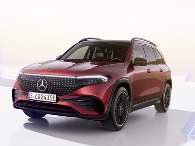 Nội thất mẫu SUV thuần điện EQB 250+.