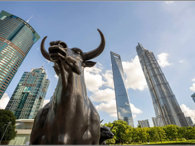 Kho tiền mặt 23.000 tỷ USD: Chìa khóa cho đợt tăng giá của chứng khoán Trung Quốc