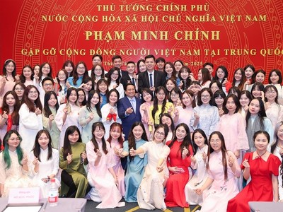 Thủ tướng: Mong kiều bào luôn tự hào về sự cống hiến cho tình hữu nghị Việt - Trung 