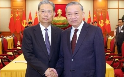 Đoàn đại biểu Đảng, Nhà nước Trung Quốc đến Hà Nội, hội kiến Tổng Bí thư Tô Lâm 