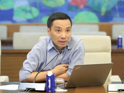 PGS - TS. Phạm Thế Anh (Đại học Kinh tế Quốc dân). Ảnh: Hồ Long 