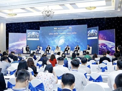 Diễn đàn Cấp cao Cố vấn tài chính Việt Nam là sự kiện được đông đảo nhà đầu tư theo dõi trực tiếp và trực tuyến.