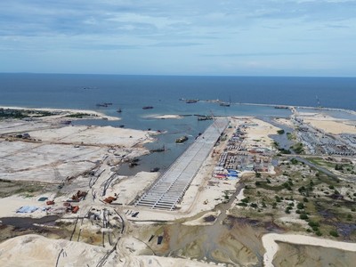 Dự án Khu bến cảng Mỹ Thuỷ, một trong những dự án đầu tư trọng điểm của tỉnh Quảng Trị hiện nay. Ảnh: Ngọc Tân