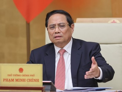 Thủ tướng chỉ đạo các bộ, ngành, địa phương, chủ đầu tư, nhà thầu, cơ quan, đơn vị liên quan tập trung tháo gỡ pháp lý, đầu tư trang thiết bị, nhân lực, nguồn lực tập trung triển khai thi công - Ảnh: VGP/Nhật Bắc.