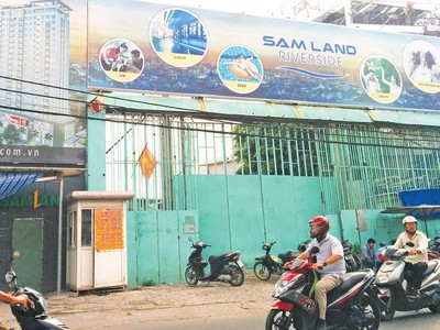 Dự án Samland Riverside bị dừng thi công từ năm 2017 tới nay. Ảnh: Lê Toàn 