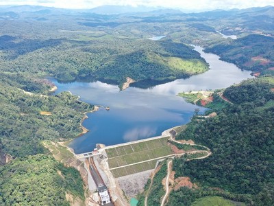 Toàn tỉnh Quảng Ngãi có 17 dự án thuỷ điện đang triển khai. 