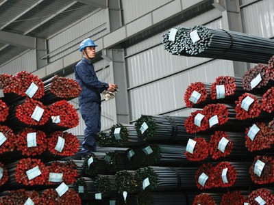 Ngành thép đã thoát đáy, giá và sản lượng tăng trở lại