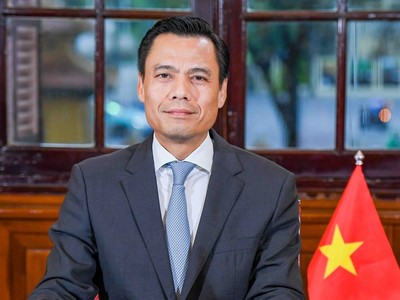 Thứ trưởng Đặng Hoàng Giang