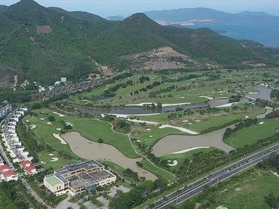 Dự án Khu du lịch và giải trí Sông Lô, xã Phước Đồng, thành phố Nha Trang, tỉnh Khánh Hòa (cũ), nay là phường Nam Nha Trang, tỉnh Khánh Hòa. Ảnh: P.V 