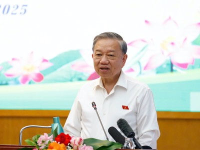 Tổng Bí thư Tô Lâm phát biểu tại cuộc tiếp xúc - Ảnh: NY.