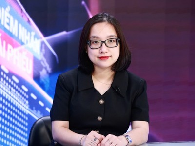 Bà Nguyễn Thu Bình, Quyền Giám đốc Quản trị rủi ro, Công ty Quản lý quỹ PVI (PVI AM). Ảnh: Chí Cường