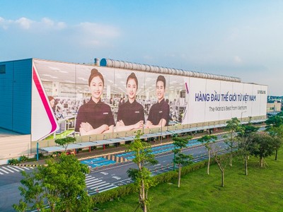 Sau khi Samsung đặt cứ điểm sản xuất tại Việt Nam, hàng loạt "đại gia" công nghệ khác cũng đã lựa chọn Việt Nam là điểm đến
