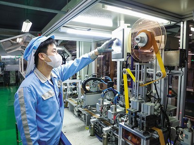 Không có công nghiệp mạnh, Việt Nam không có độc lập kinh tế thực sự. Ảnh: Đức Thanh 