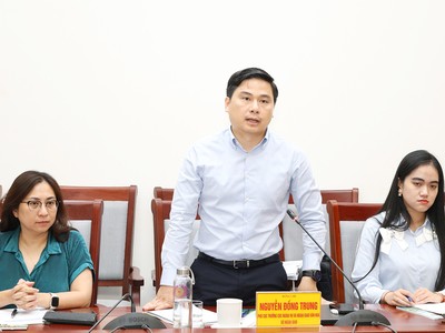 Phó Cục trưởng Cục Ngoại vụ và Ngoại giao văn hóa Nguyễn Đồng Trung phát biểu