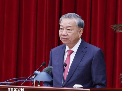 Tổng Bí thư Tô Lâm phát biểu bế mạc Hội nghị lần thứ 13 Ban Chấp hành Trung ương Đảng khóa XIII. (Ảnh: Thống Nhất/TTXVN)