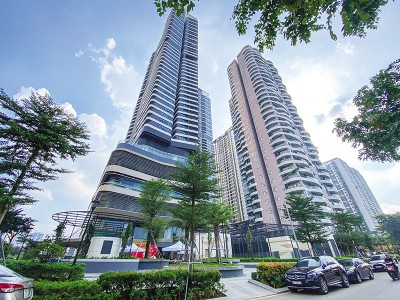 Tín dụng kinh doanh bất động sản thời gian qua tăng khá nhanh. Ảnh: Đức Thanh 