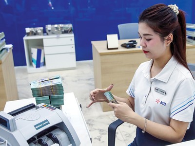 Tín dụng toàn hệ thống ngân hàng tăng 13,37% sau 9 tháng, kỳ vọng đạt 19-20% trong cả năm