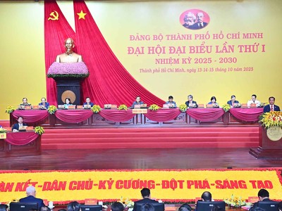 Đại hội sẽ công bố và trao các quyết định của Bộ Chính trị, Ban Bí thư chỉ định Ban Chấp hành, Ban Thường vụ, Thường trực Thành ủy, Ủy ban Kiểm tra và Chủ nhiệm Ủy ban Kiểm tra Thành ủy. Ảnh: BTC.