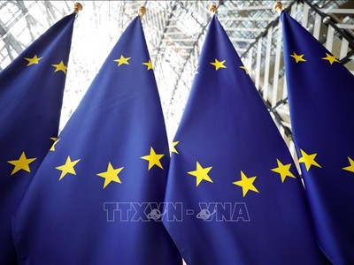Cờ Liên minh châu Âu (EU) tại Brussels, Bỉ. Ảnh minh họa: AFP/TTXVN