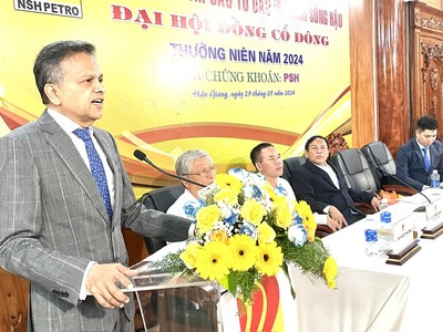 Ông Ranjit Prithviraj Thambyrajah phát biểu tại Đại hội đồng cổ đông thường niên năm 2024 NSH Petro