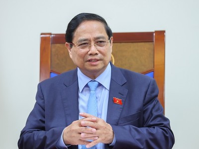 Thủ tướng Chính phủ Phạm Minh Chính điện đàm với Thủ tướng Thái Lan Anutin Charnvirakul - Ảnh: VGP/Nhật Bắc.