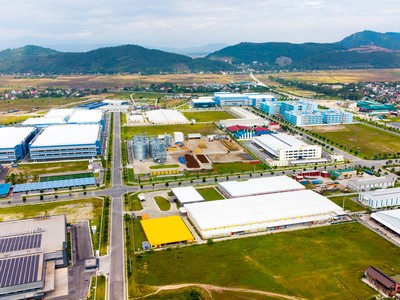 Chi phí đầu tư khu công nghiệp leo thang do giá đất được điều chỉnh tăng mạnh