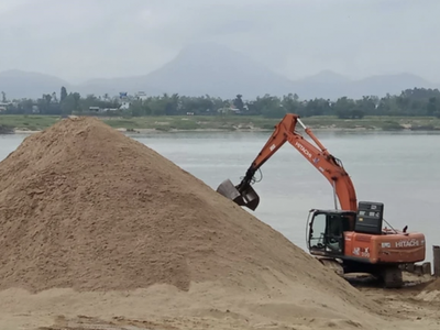 Hà Nội phê duyệt khu vực không đấu giá quyền khai thác khoáng sản tại 3 mỏ cát 