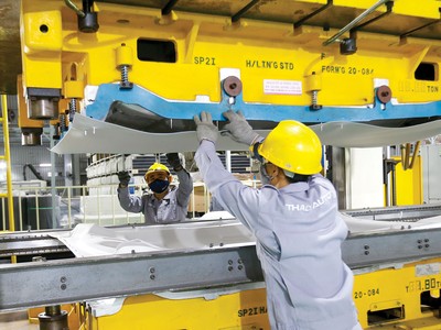 Doanh nghiệp tìm cách tăng tốc