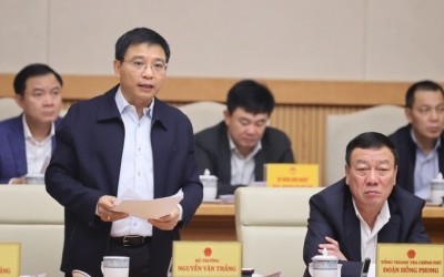 Bộ trưởng Bộ Tài chính Nguyễn Văn Thắng khẳng định những kết quả quan trọng, toàn diện của nền kinh tế (Ảnh: VGP)