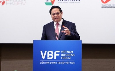 Thủ tướng Phạm Minh Chính phát biểu tại Diễn đàn Doanh nghiệp Việt Nam 2025 (Ảnh: Đức Thanh)