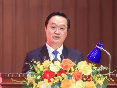 Tân Chủ tịch UBND Thành phố Hà Nội Nguyễn Đức Trung.