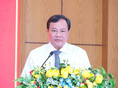 Ông Lê Văn Hẳn phát biểu nhận nhiệm vụ Phó Bí thư tỉnh Tây Ninh. Ảnh: Báo Tây Ninh