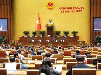 Phiên thảo luận Luật Chuyển giao công nghệ và Luật Công nghệ cao (sửa đổi) tại Hội trường 