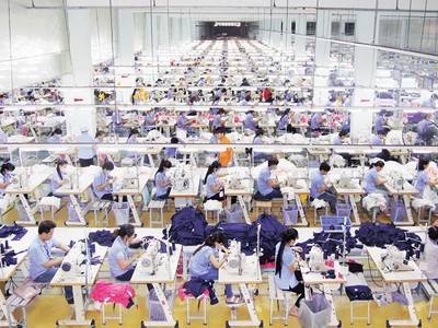 Tổng kim ngạch xuất nhập khẩu 10 tháng của Việt Nam đạt khoảng 762 tỷ USD, tăng 17,4% so với cùng kỳ 